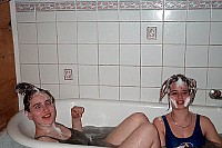 050.jpg